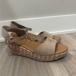 Dolce Vita Taupe Wedge Sandals